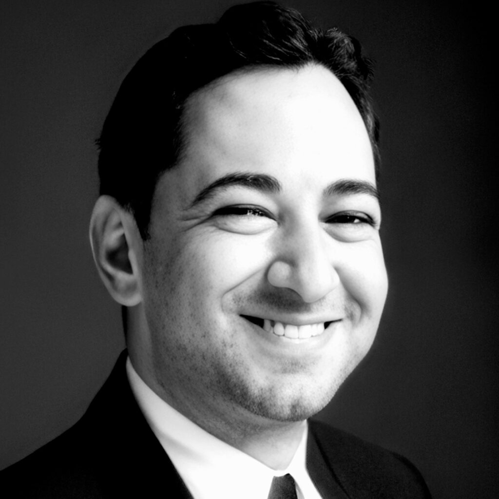 Scott Feinberg